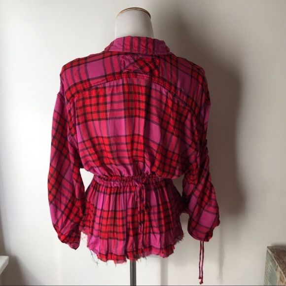 NWOT Free People cinched raw edge snap up top, XS - Picture 4 of 6